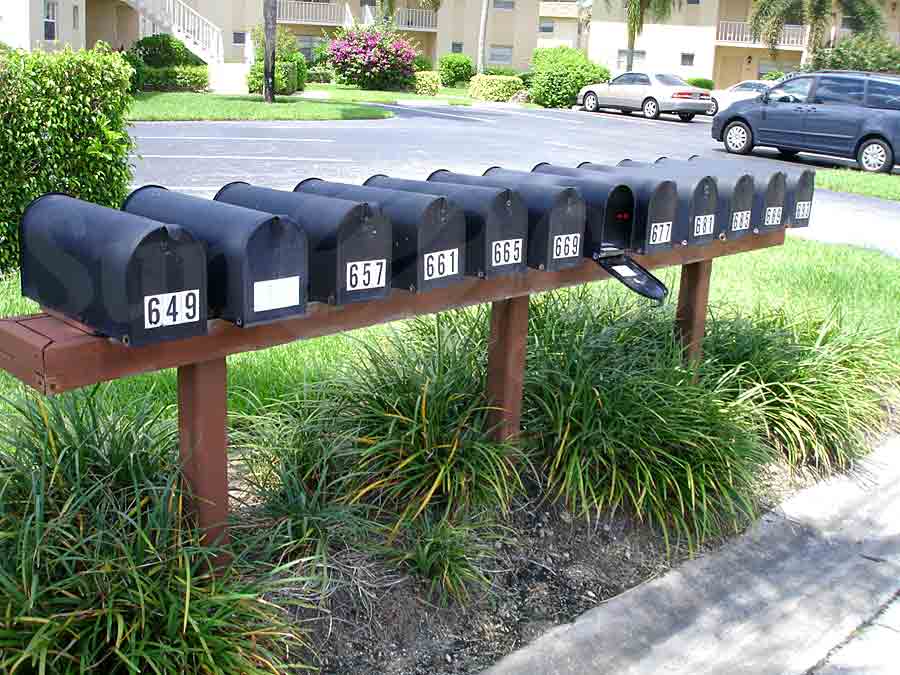 Cocohatchee Manor Mailboxes
